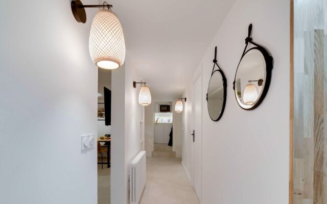 Spacious and Charming Flat on île de la Cité