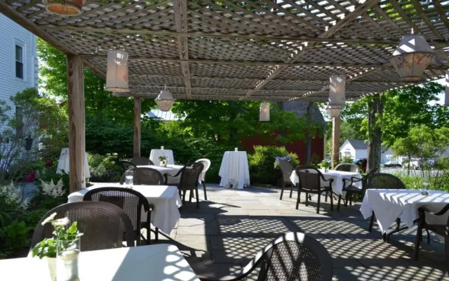 The New London Inn