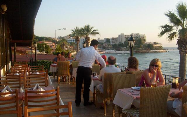 Rosy Suites Hotel