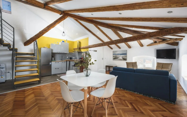 Cozy Apartment for Smaller Groups