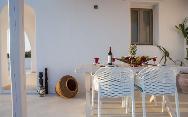 Naxian Lounge Villas