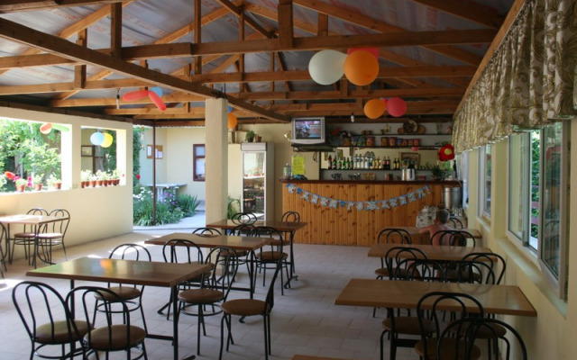 Изумрудный