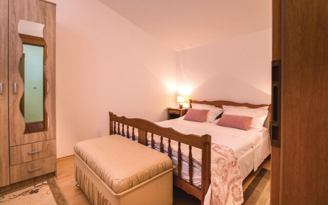 Nice Home in Kastel Novi With Sauna, Wifi and 4 Bedrooms