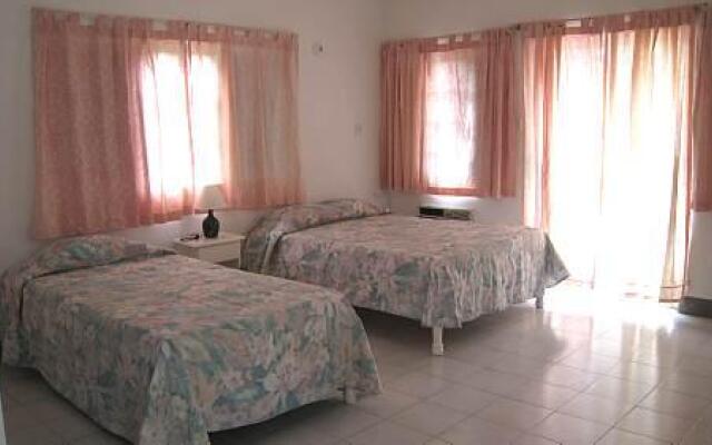 The Royal Hummingbird Resort