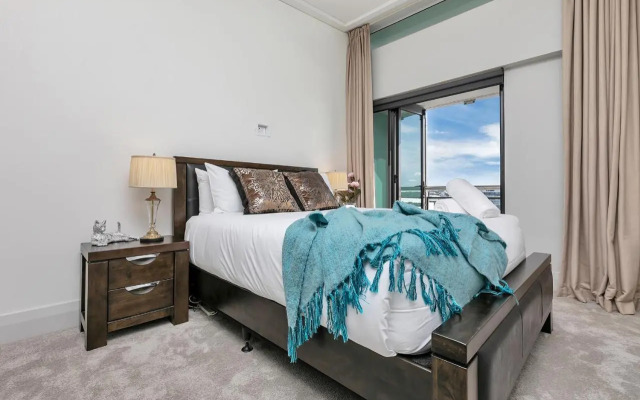 Penthouse Premier
