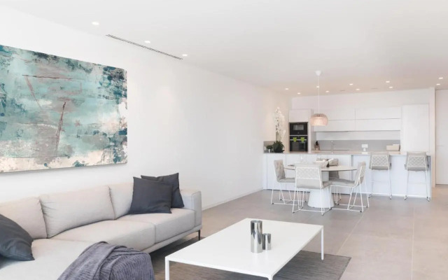 Infinity 1-7 LUXE SEA VIEW 2B