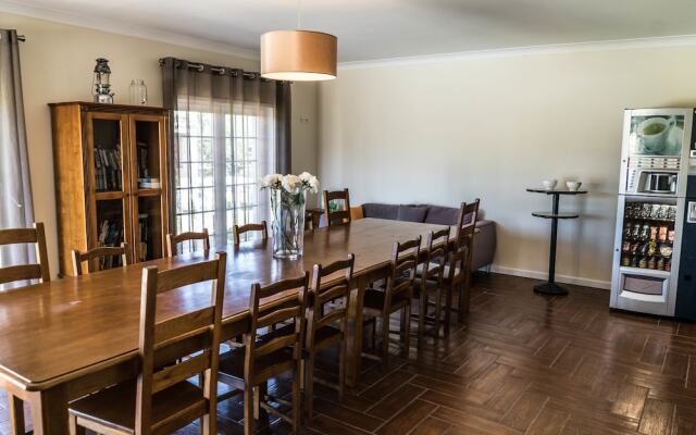 Albufeira Lounge Guesthouse Hostel