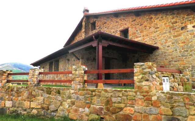 Casa Rural La Charruca