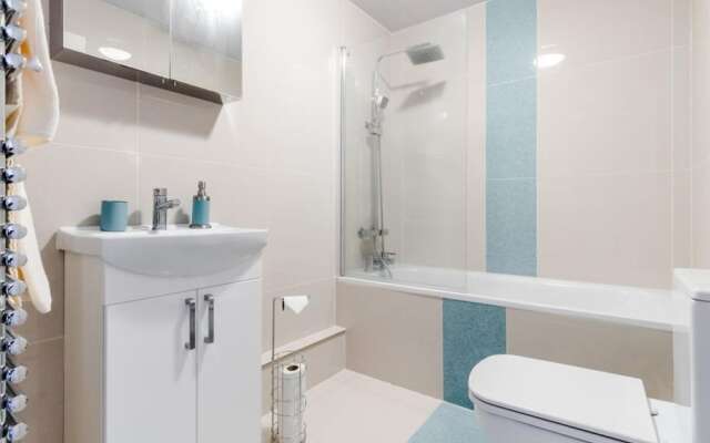 OYO Kings Cross Apartment