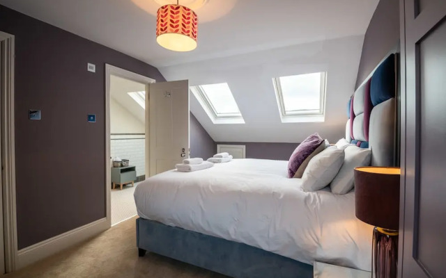 Immaculate Designer Home in Wandsworth