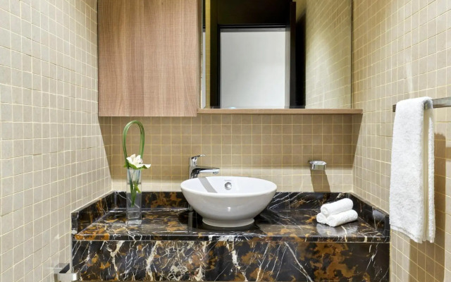 Staybridge Suites Doha Lusail by IHG