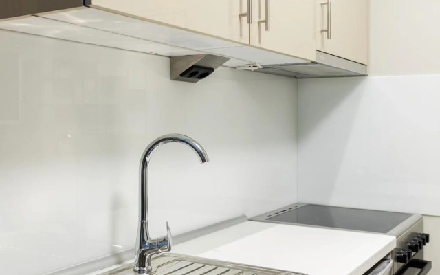 THESS OLD TOWN 1 free private parking