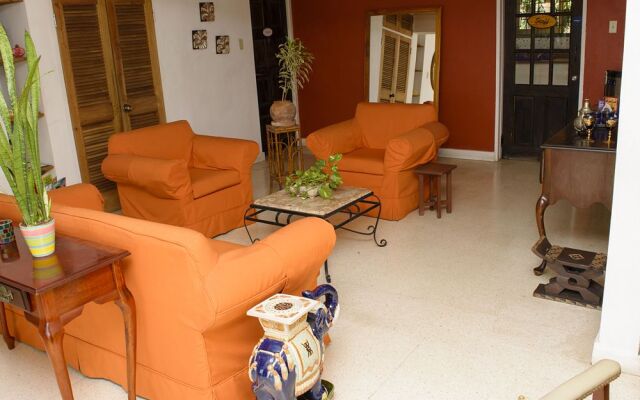 Mynt Retreat Bed and Breakfast