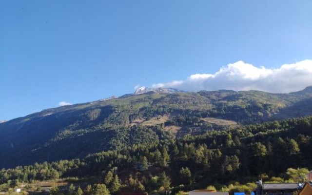 Shangri-La Yunye Mountain Retreat Starry Sky Homestay (Haba Snow Mountain Branch) – Outside – Shangri-La