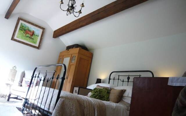 Fuchsia Bank Cottage