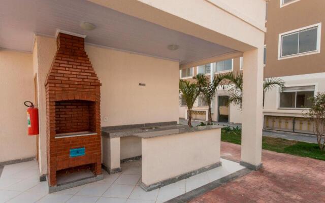 Apt completo-Ar-TV-Portaria 24h-Piscina-Praia