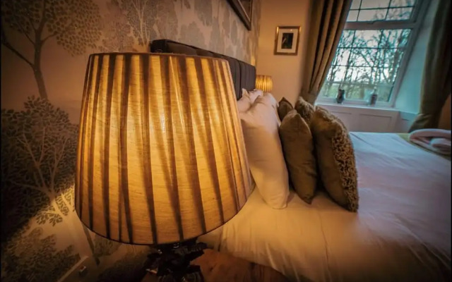 The Ring Pub Bed and Breakfast