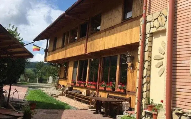 Casa Alex Sadova