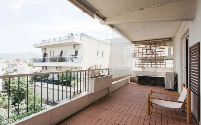 Alluring 2BR Apartment in Marousi
