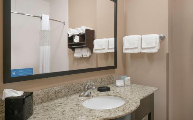 Hampton Inn Corydon