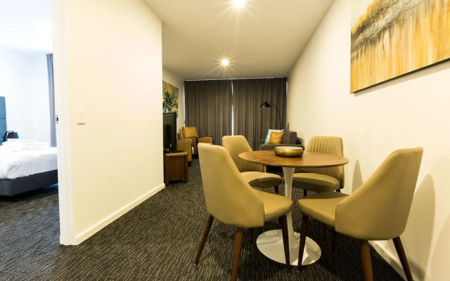 The Palms Apartments