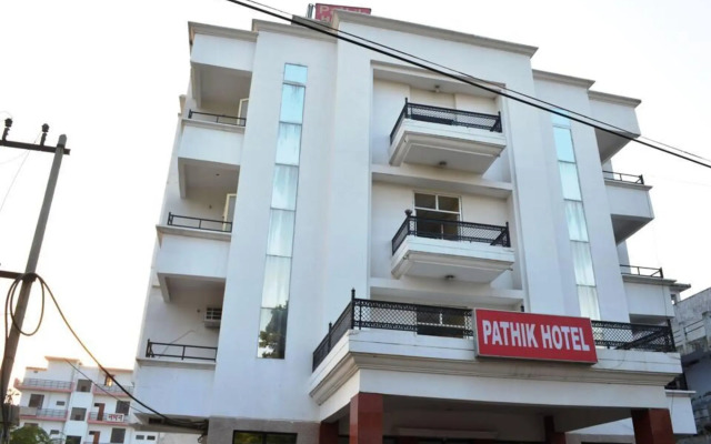 Pathik Hotel