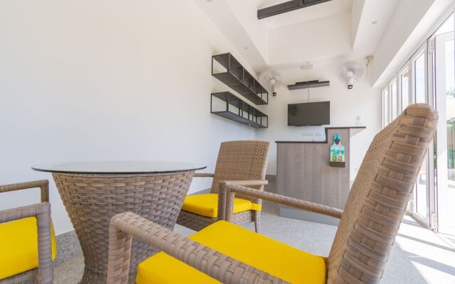 Luxury 5 Bedroom Pool Villa Amrahs