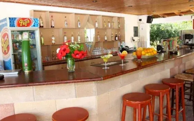 Armonia Beach Hotel
