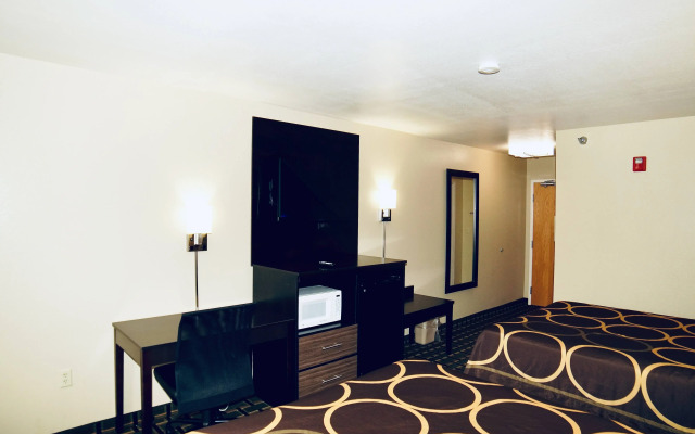 Super 8 by Wyndham Crossville TN