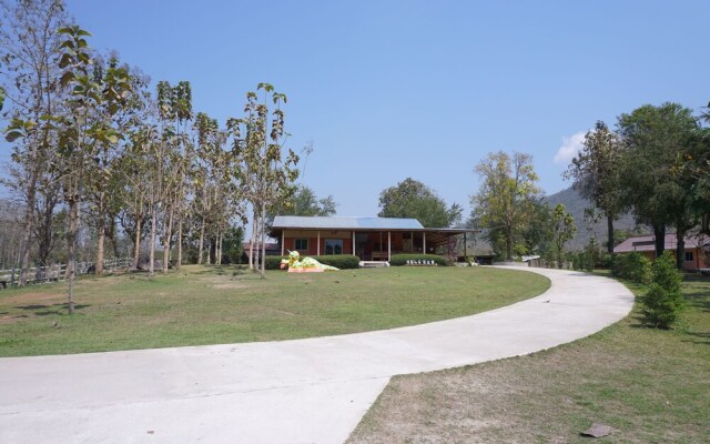 Kiang Phu Resort Camping