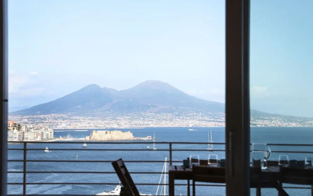 Una terrazza sul Golfo di Napoli