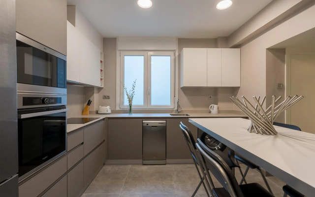 Ibarrola Apartment by People Rentals