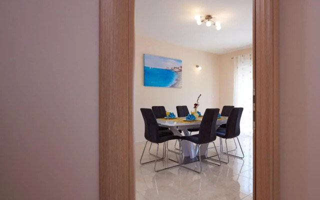 Apartment Milton
