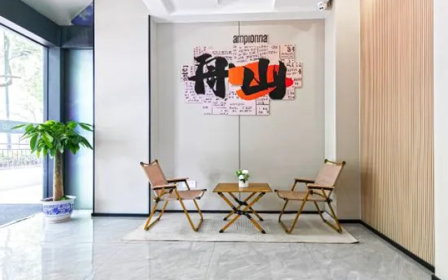 Donggang Hotel