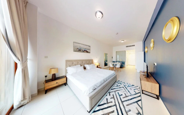 Tanin - Designer Studio With Mesmerizing Sea View