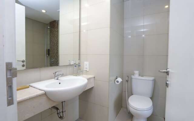 RedDoorz Plus near Mall Bali Galeria