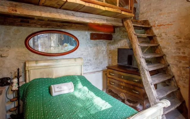 Casalina 8 in Mondaino