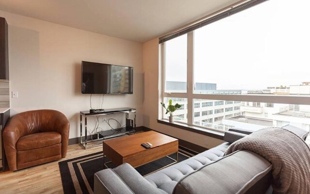 Belltown Waterfront Suites by Barsala