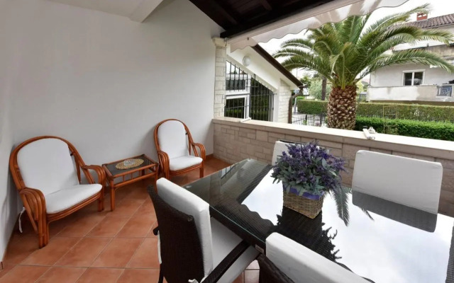 Apartments Sanja in one of favourite part of Poreč beach area