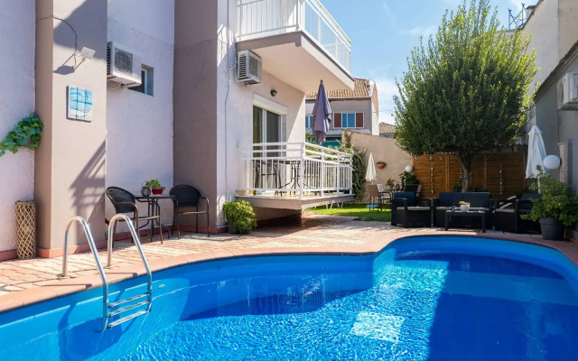 Finikes Studios Thassos