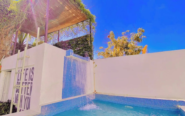 Hotel Perro Surfero Todos Santos