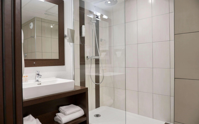 Golden Tulip Roissy Saint Witz