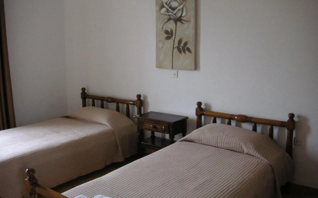 Maria Studios and Apartments