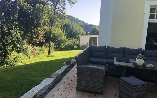 Feriendomizil Villa Neidstein