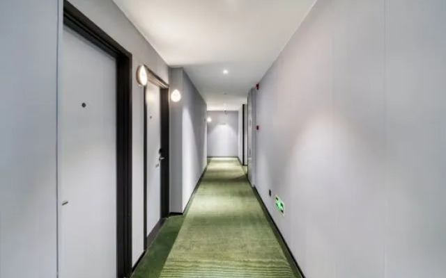 Hi Inn (Hangzhou Binjiang Jiangnan Avenue Baolong City)