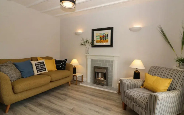 Harbourside Cottage