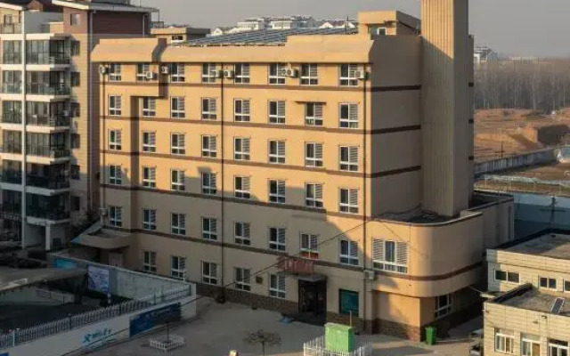 Longkou Holiday (Longkou Hotel Tower B)