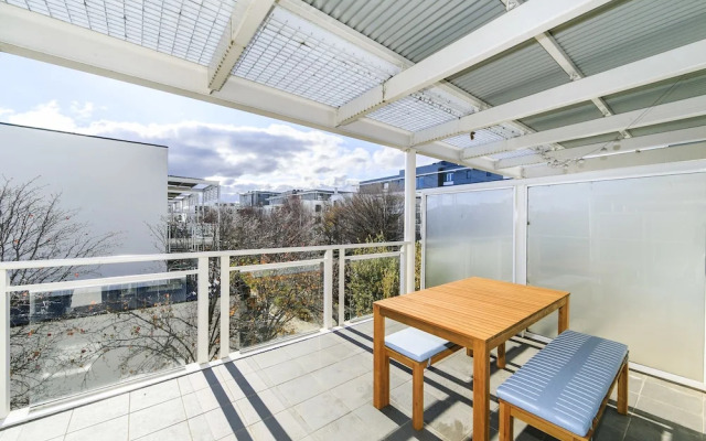 Accommodate Canberra - Dawes