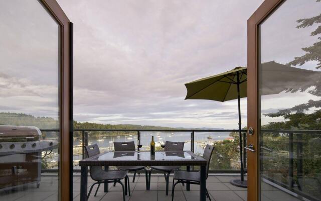 Mariner's Loft