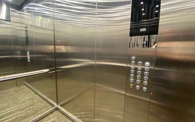 Luxury 1br , Pool, Gym, Close Agora Mall